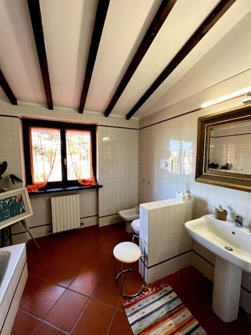 Apartment In Villa La Carruba ريفرغارو المظهر الخارجي الصورة